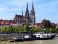 regensburg-sehenswertes-ausflugsziele-regensburger-dom-donau-schiff-150